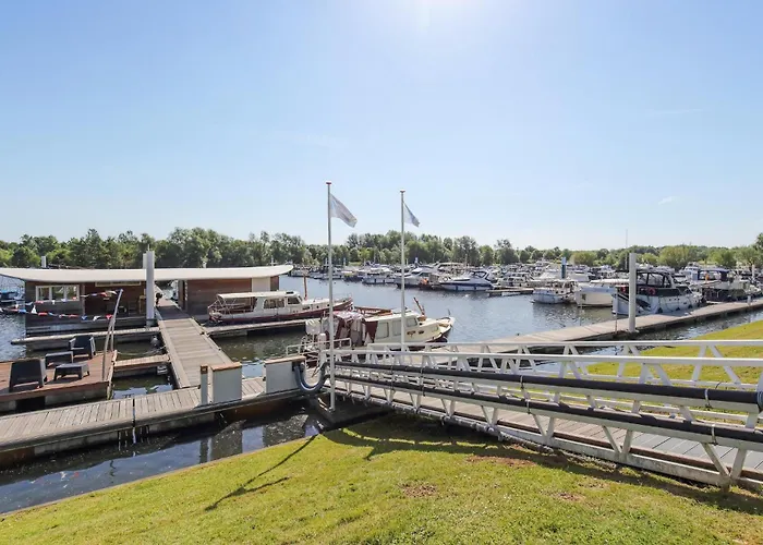 House Boat Mallorca Maastricht