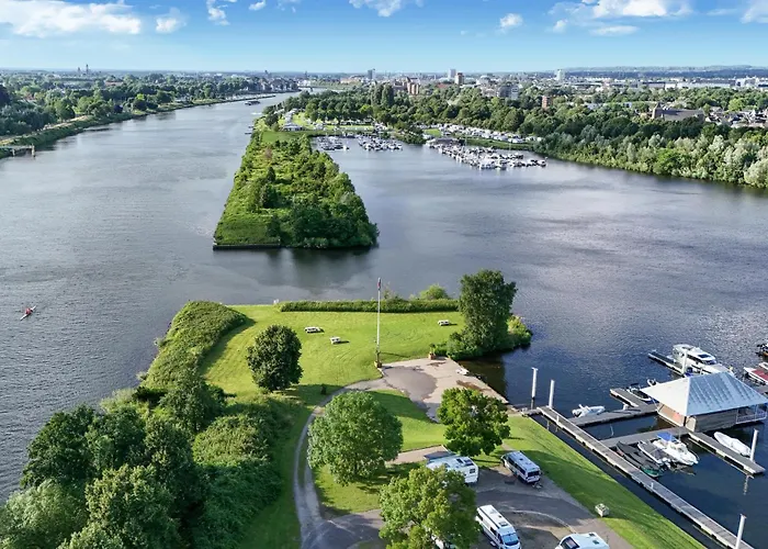 House Boat Mallorca Ботель