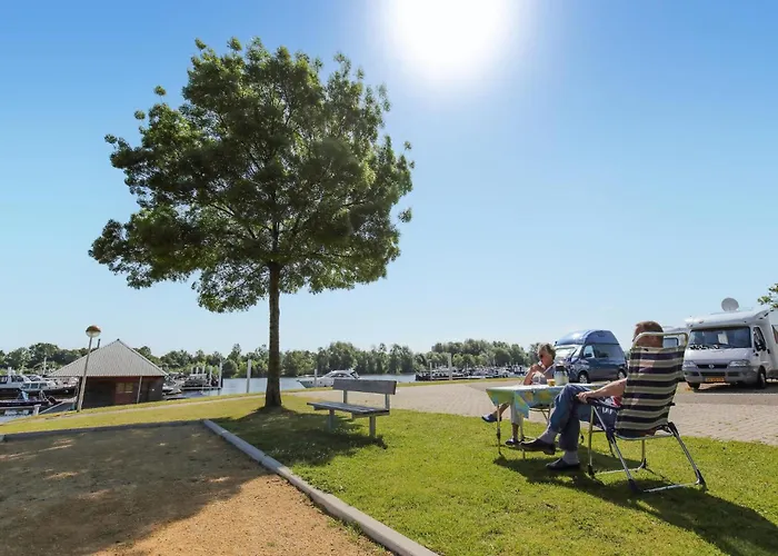 House Boat Mallorca Ботель Маастрихт